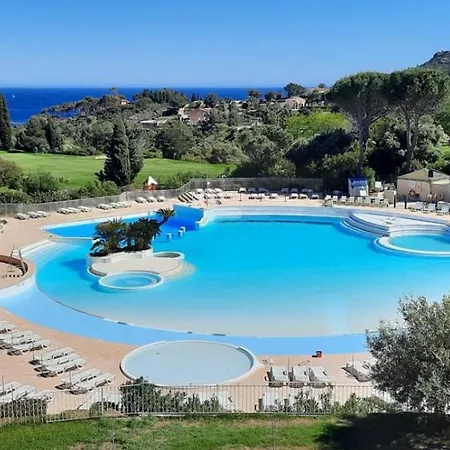La Perle Blanche * Saint-Raphael (Var)